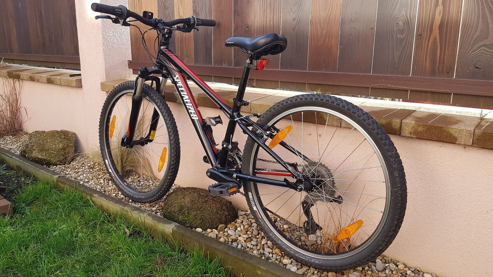 Specialized hotrock shop 24 cena