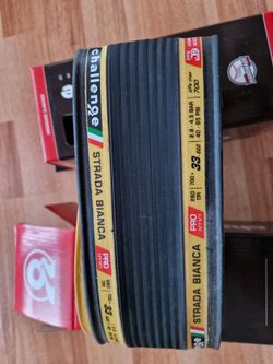 Challenge Strada Bianca PRO HC 700x33 NOVÉ cena za 2ks