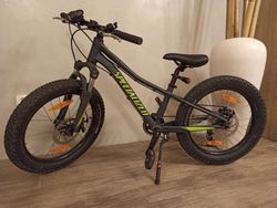 Perfektní dětské kolo Specialized Riprock, vel. 20