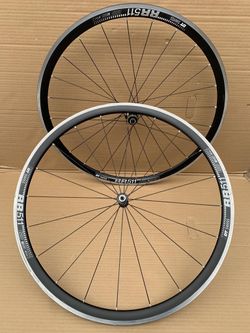 Kola DT SWISS RR 511 Tubeless, NOVATEC AS61CB + FS62CB-11s, Carbon-Alu - 1680 g