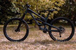 YT Capra CF Pro 27.5 MK2 2019 vel. L
