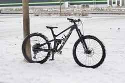 Trek Slash 8 M/L