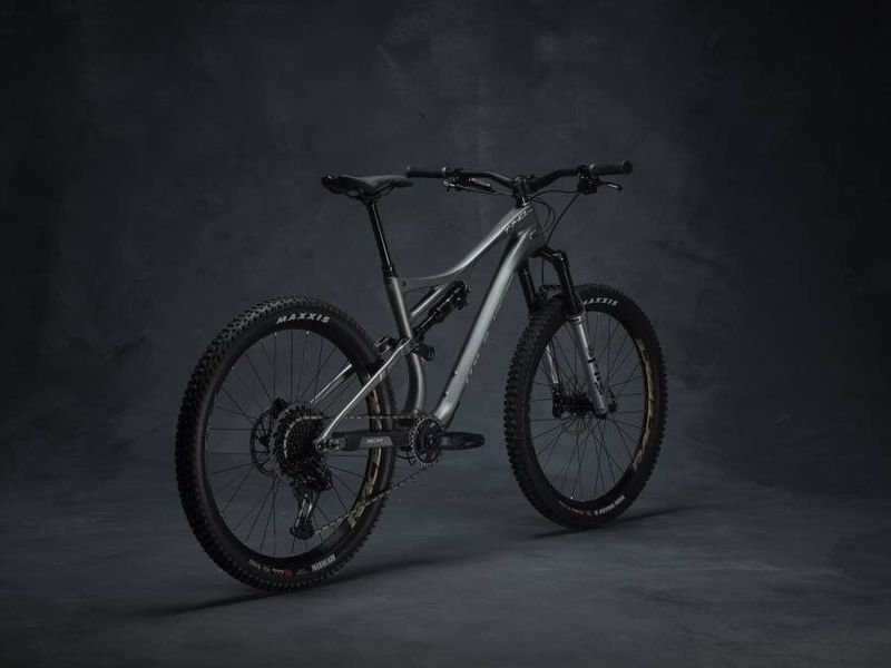 WHYTE T-140C RS - VÝPRODEJ DEMO KOLA ( SLEVA -40 000 Kč )