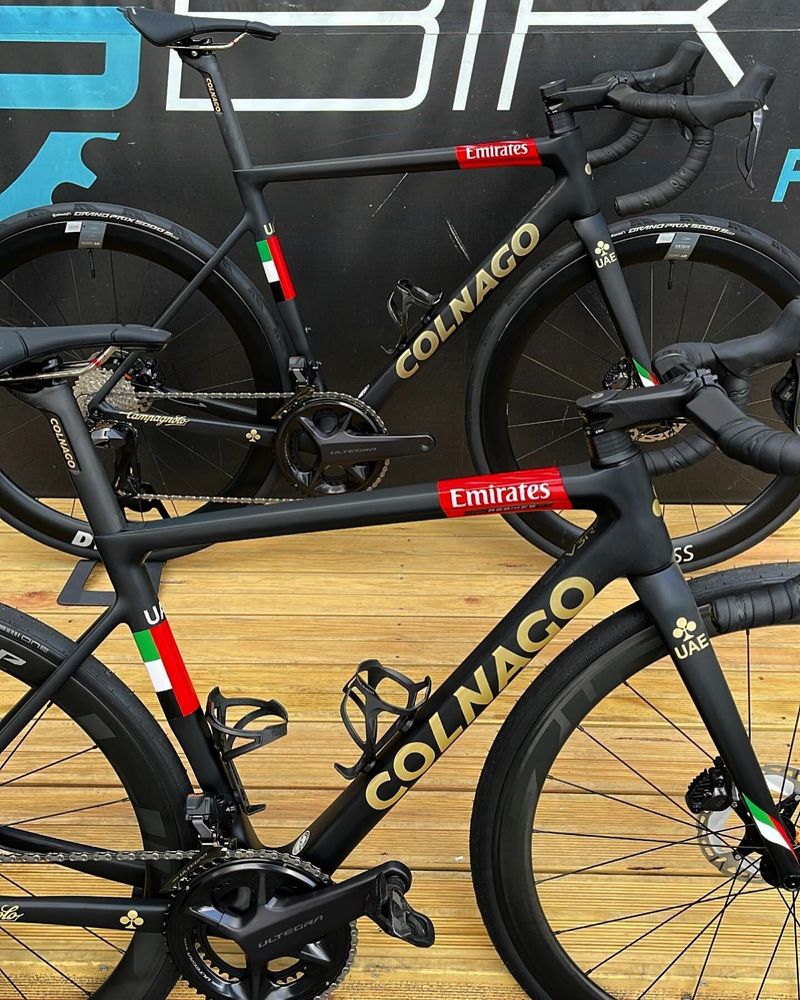 Nová rámová sada Colnago V3Rs DISC UAE TEAM EMIRATES