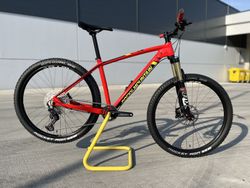 NOVÉ! Rocky Mountain Vertex Carbon Custom vel. M