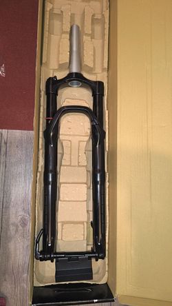 Vidlice RockShox Reba RL, 100mm, remote lockout