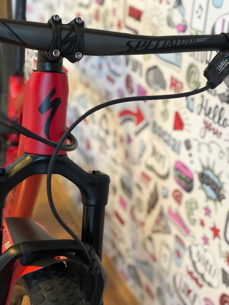 Specialized Carbon Epic - V PERFEKTNÍM STAVU