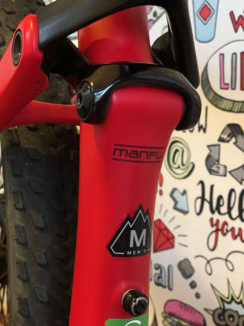 Specialized Carbon Epic - V PERFEKTNÍM STAVU