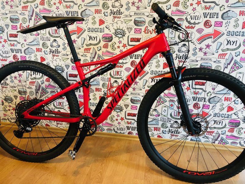 Specialized Carbon Epic - V PERFEKTNÍM STAVU
