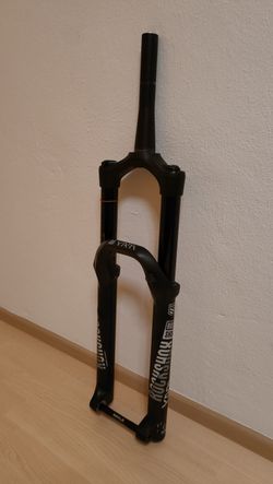 RockShox Yari RC 27,5
