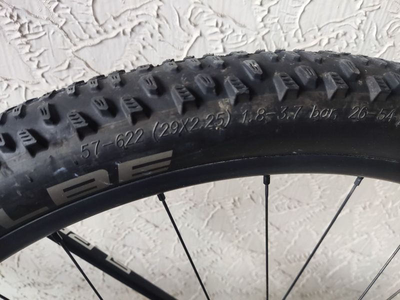 Superior 29“ XP 929 XL karbon, v provozu od 2021, nový rám