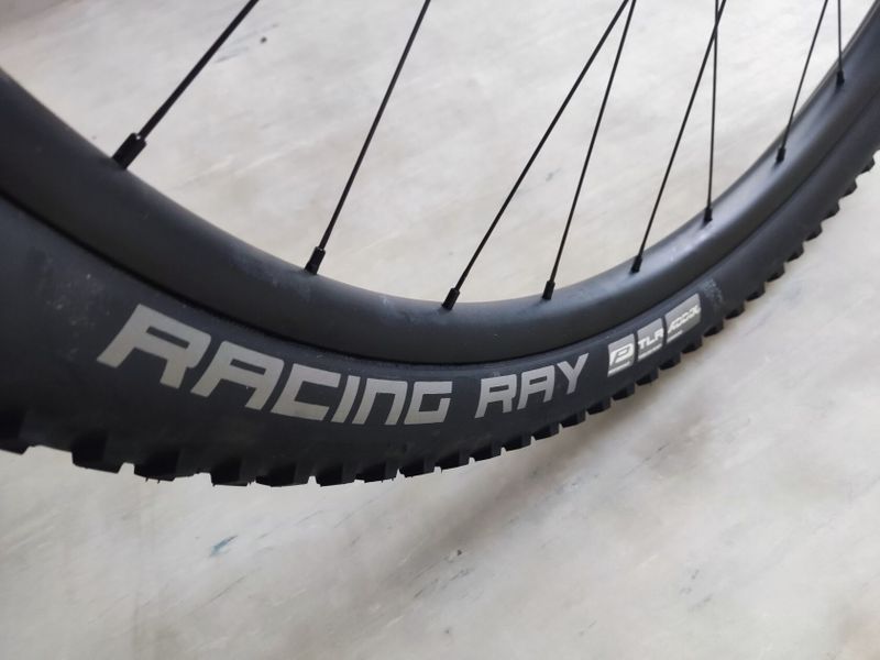 Superior 29“ XP 929 XL karbon, v provozu od 2021, nový rám