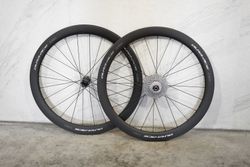 zapletená kola Shimano Dura-Ace C50 WH-R9270 disc tlr
