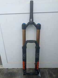 Fox Float 36 Factory - 27.5 - 170 Grip2