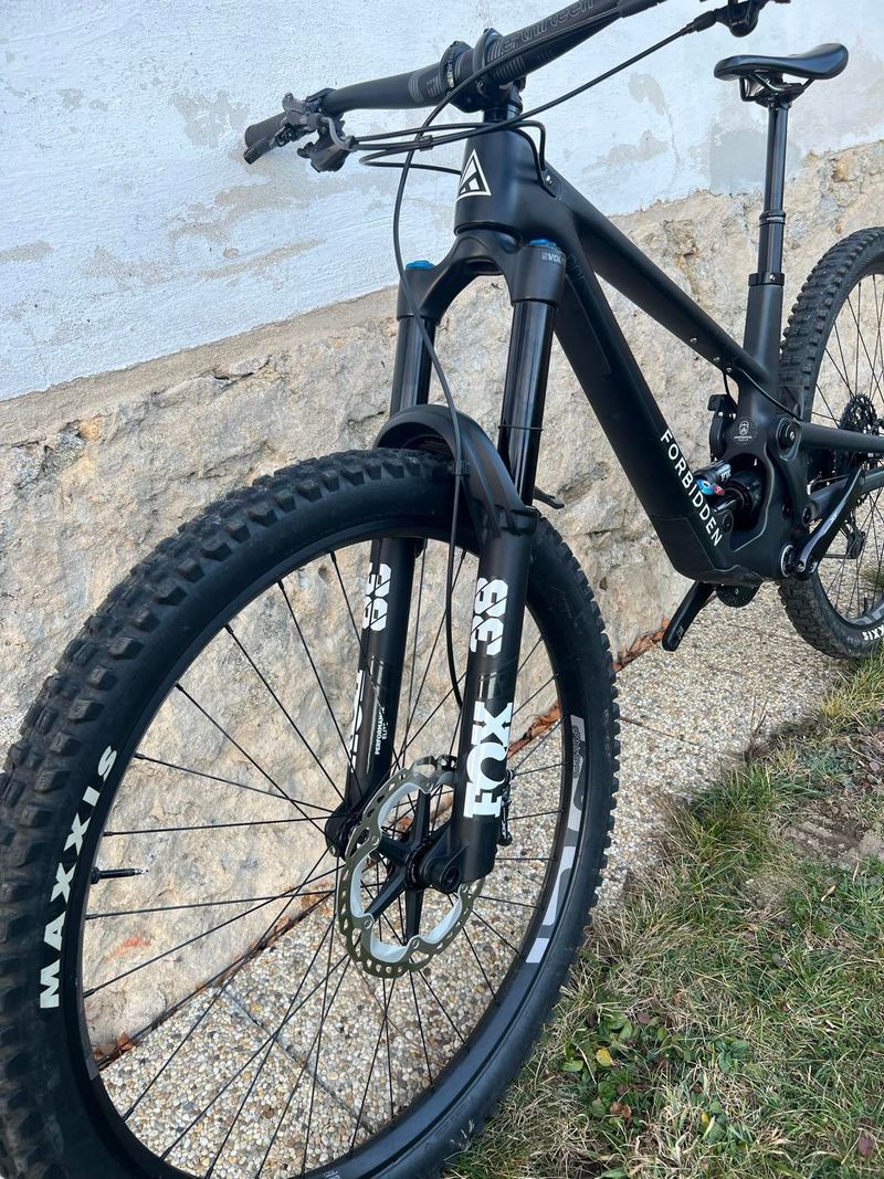 Forbidden Drednought XT vel. S, 29"