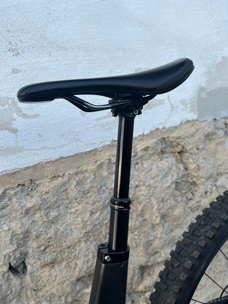 Forbidden Drednought XT vel. S, 29"