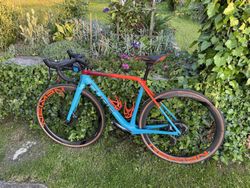 *NOVÁ CENA* Cube Cross Race C:62 SLT AXS, vel. 53