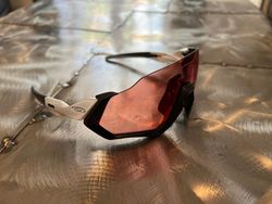 Sluneční brýle Oakley Flight Jacket OO9401-0937