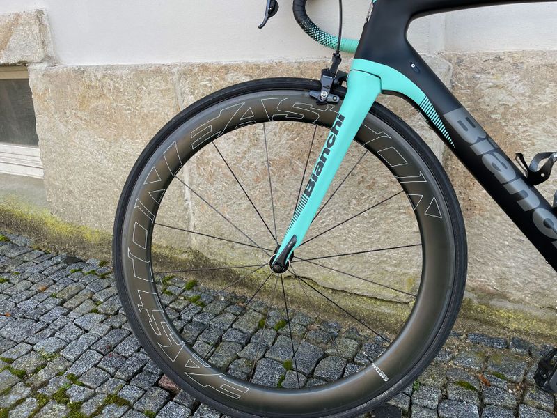 Bianchi Oltre XR3 - Di2 vel. 59