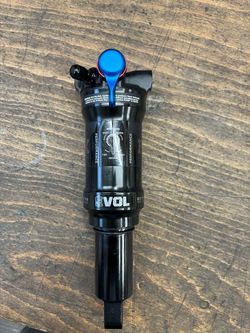 Tlumič Fox dps 165x45mm trunion