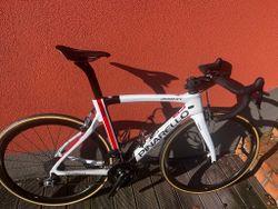 Pinarello dogma F8