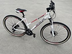 KROSOVÉ KOLO APACHE MATTO DISC LADY - velikost rámu 18"
