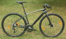 GIANT FastRoad Advanced Disc – moderní fitness silnička s karbonovým rámem – NOVÁ