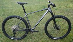 SCOTT Scale 965/960/950 2022 - 29” kolo s dobrou výbavou – NOVÉ + PŘILBA
