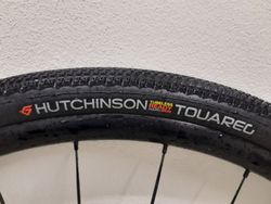 Plášť Hutchinson Touareg 700x40c Hardskin Tubeless ready černý