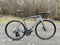 Trek émonda sl6 ve velikostech 52 a 56