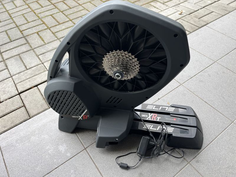 Trenazer Elite Direto XR-T + kazeta Ultegra CS-R8000 11speed