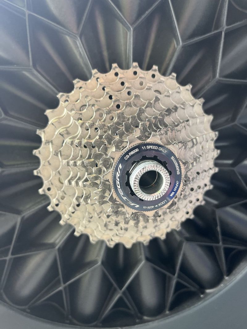 Trenazer Elite Direto XR-T + kazeta Ultegra CS-R8000 11speed