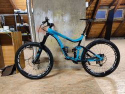 GIANT REIGN 1 27.5" 2017, velikost L, karbonové ráfky