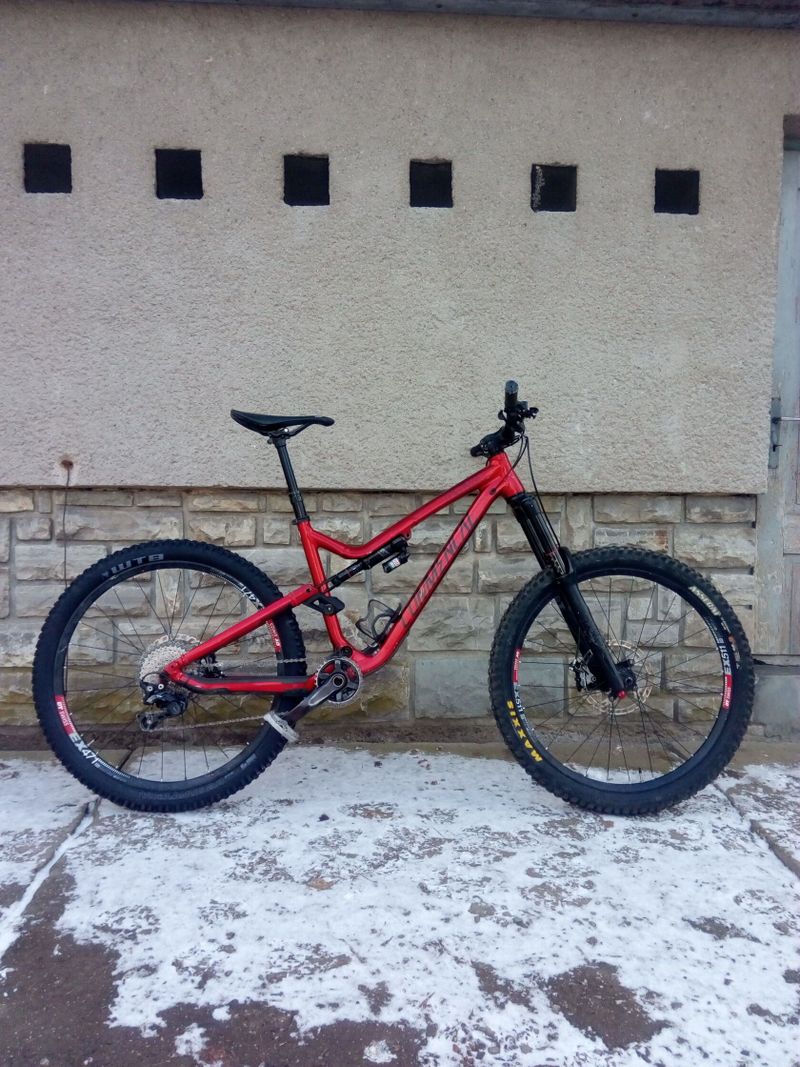 Commencal meta V4,2 vel.M 27,5"