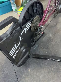 Téměř nejetý Elite SUITO-T (+kazeta Shimano 105)