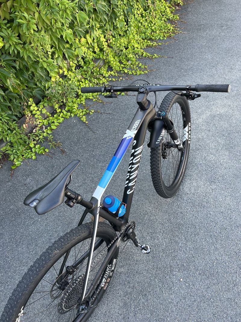 Exceed CF SLX 8 CANYON