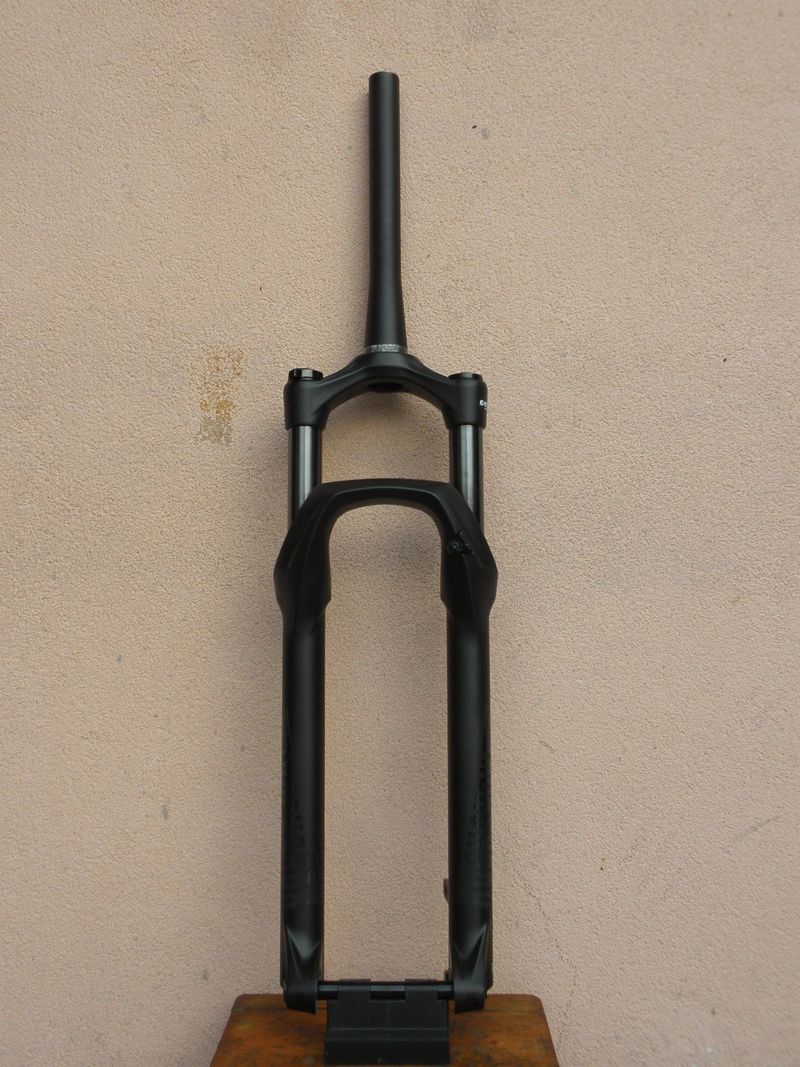 NOVÁ VIDLICE ROCK SHOX JUDY SILVER TK 29"