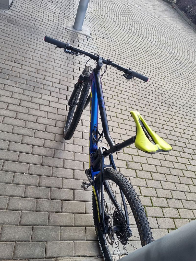 Scott Spark RC Team issue AXS, 2021,teleskop vel. L / možnost výměny