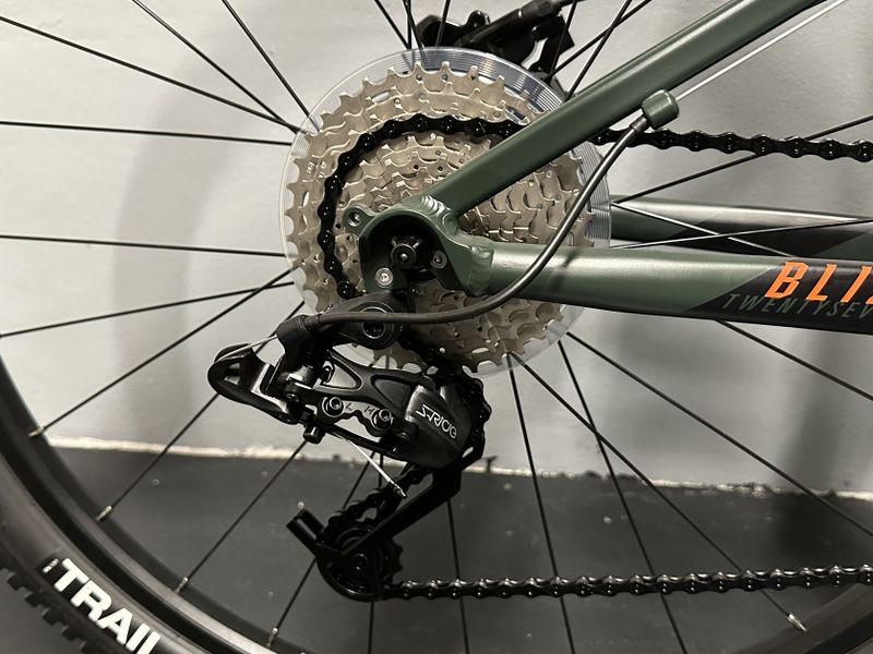 ROCK MACHINE Blizz 27 HD (2022) S / NOVÉ
