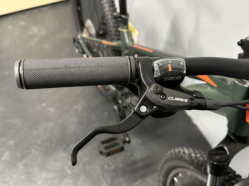 ROCK MACHINE Blizz 27 HD (2022) S / NOVÉ