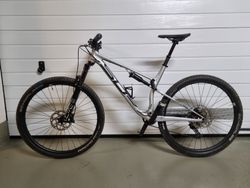 Superior XF prerobeny na trail bestiu ;)