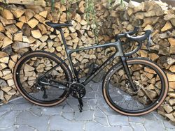 Giant Revolt Advanced 0