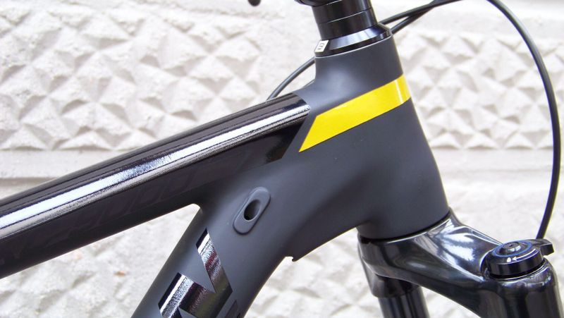 Nové 29" kolo THOMPSON XC-9000, RockShox Recon 120mm, Shimano 1x12, osy BOOST