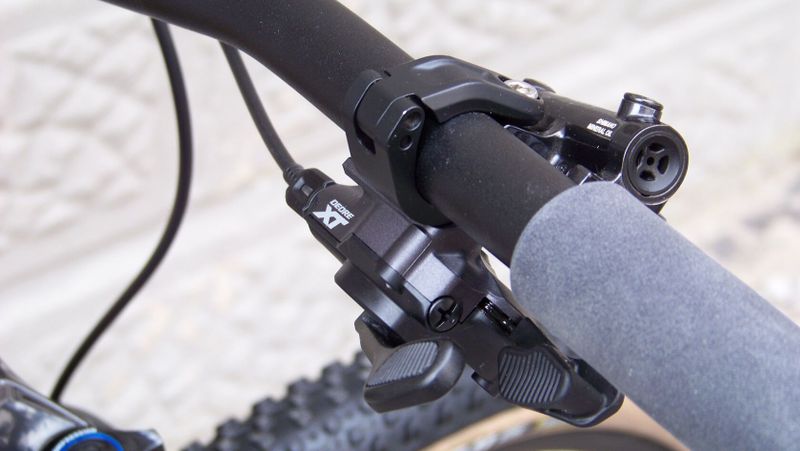 Nové 29" kolo THOMPSON XC-9000, RockShox Recon 120mm, Shimano 1x12, osy BOOST