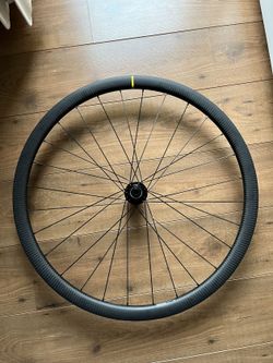 NOVÉ! Výplety Mavic OPEN PRO CARBON 32 UST DISC + Mavic Road Hub Disc CL + DT Swiss Aerolite