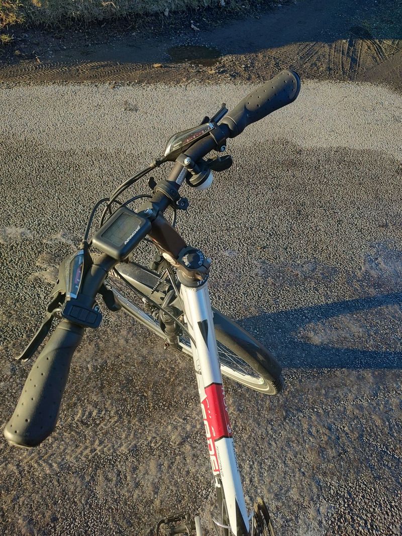 prodám dámské elektrokolo