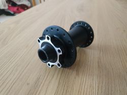 Přední náboj DARTMOOR REEL 110x20mm