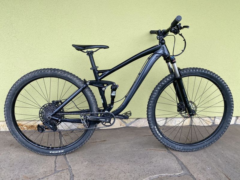 MONGOOSE SALVO 29" COMP - BLACK