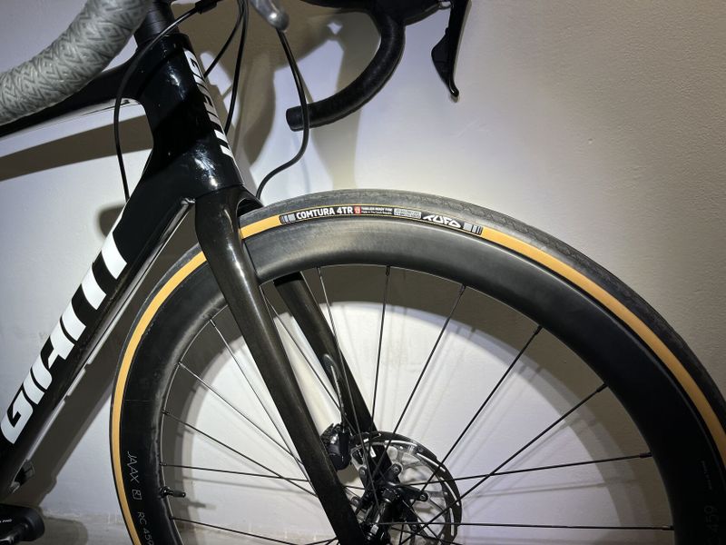 Giant TCR Advanced Disc 1 Pro Compact 2022 - vel. M (pro postavu 171 - 181 cm)