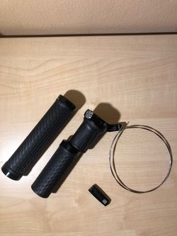 ROCK SHOX TwistLoc